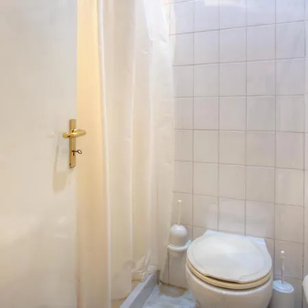 Corfu Espianada * Corfu (city)