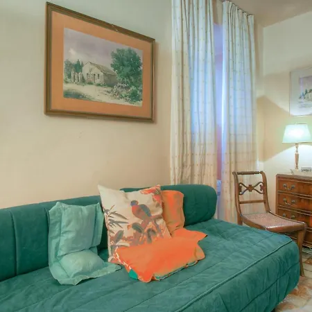 Corfu Espianada * Corfu (city)